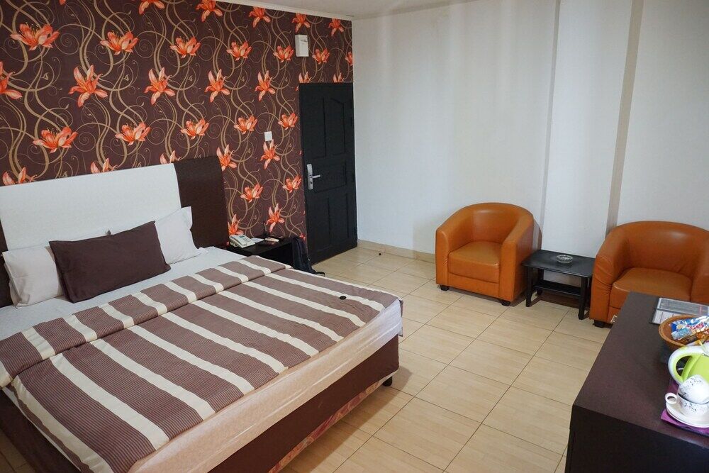 Hotel Mangga Dua 마카사르 외부 사진